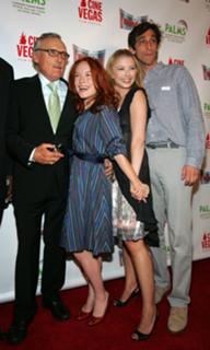 Elisabeth Harnois feet photo 20