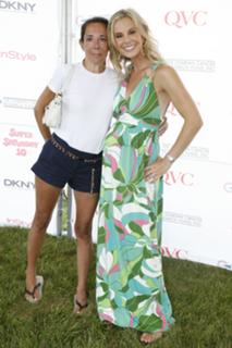Elisabeth Hasselbeck feet photo thumbnail