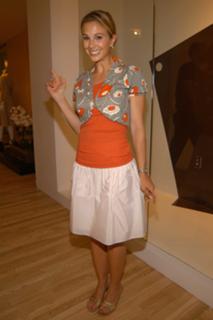 Elisabeth Hasselbeck feet photo thumbnail