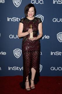 Elisabeth Moss feet photo thumbnail