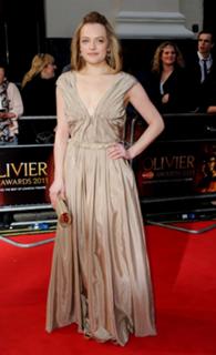 Elisabeth Moss feet photo thumbnail