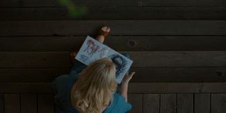 Elisabeth Moss feet photo 19