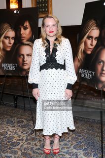 Elisabeth Moss feet photo 11