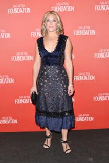 Elisabeth Röhm feet photo thumbnail