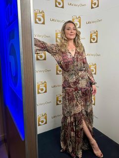 Elisabeth Röhm feet photo 1
