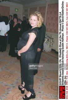 Elisabeth Shue feet photo thumbnail