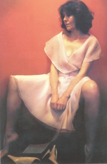 Elisabeth Sladen feet photo 2