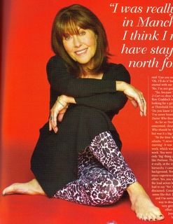 Elisabeth Sladen feet photo 1