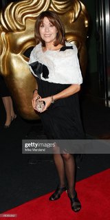 Elisabeth Sladen feet photo 15