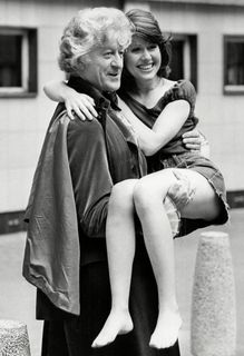 Elisabeth Sladen feet photo 7