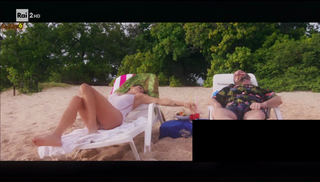 Elisabetta Canalis feet photo thumbnail
