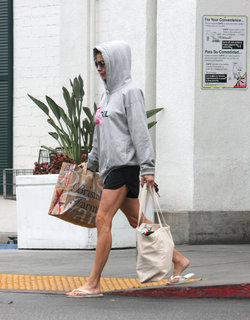 Elisabetta Canalis feet photo thumbnail