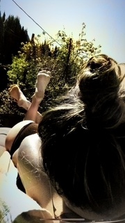Elisabetta Canalis feet photo thumbnail