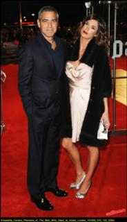 Elisabetta Canalis feet photo thumbnail