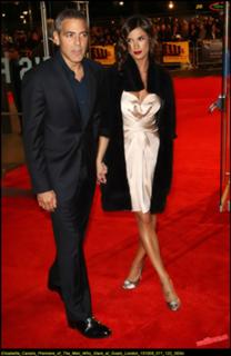 Elisabetta Canalis feet photo thumbnail