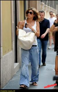 Elisabetta Canalis feet photo thumbnail