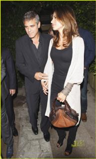 Elisabetta Canalis feet photo thumbnail