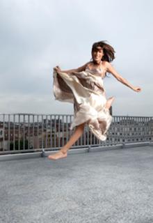 Elisabetta Canalis feet photo thumbnail