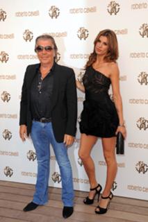 Elisabetta Canalis feet photo thumbnail