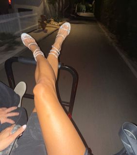 Elisabetta Canalis feet photo 3