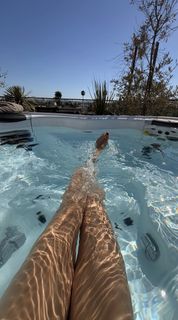 Elisabetta Canalis feet photo 5