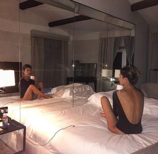 Elisabetta Canalis feet photo 16