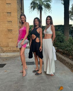 Elisabetta Canalis feet photo 3