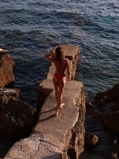 Elisabetta Canalis feet photo 8