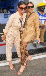 Elisabetta Franchi feet photo thumbnail