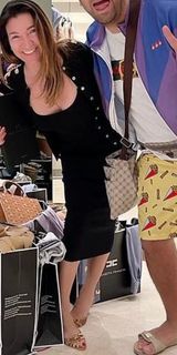 Elisabetta Franchi feet photo thumbnail