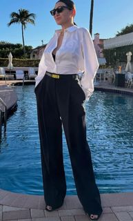 Elisabetta Franchi feet photo thumbnail