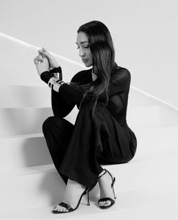 Elisabetta Franchi feet photo thumbnail