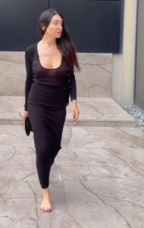 Elisabetta Franchi feet photo thumbnail