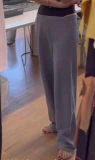 Elisabetta Franchi feet photo thumbnail