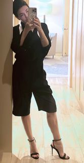 Elisabetta Franchi feet photo thumbnail