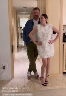 Elisabetta Franchi feet photo thumbnail