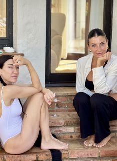 Elisabetta Franchi feet photo thumbnail