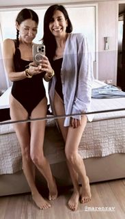 Elisabetta Franchi feet photo thumbnail