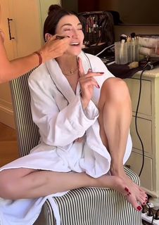 Elisabetta Franchi feet photo thumbnail