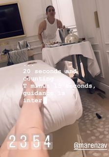 Elisabetta Franchi feet photo thumbnail