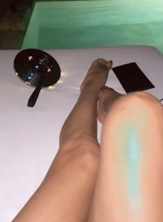 Elisabetta Franchi feet photo thumbnail