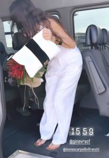 Elisabetta Franchi feet photo thumbnail