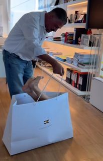 Elisabetta Franchi feet photo thumbnail