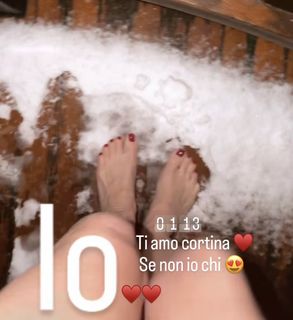 Elisabetta Franchi feet photo 17