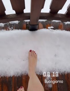 Elisabetta Franchi feet photo 16