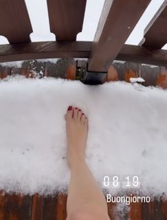 Elisabetta Franchi feet photo 15