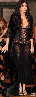 Elisabetta Gregoraci feet photo thumbnail