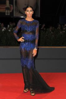 Elisabetta Gregoraci feet photo thumbnail