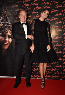 Elisabetta Gregoraci feet photo thumbnail