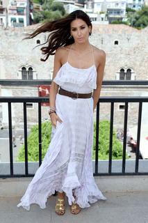 Elisabetta Gregoraci feet photo thumbnail